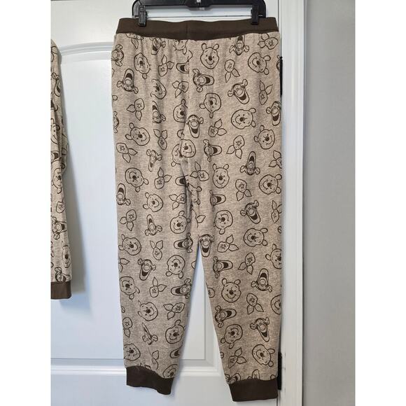 Disney Women's Winnie The Pooh 2 piece Pajama Set Brown Cream Size Large SOFT - Picture 9 of 9